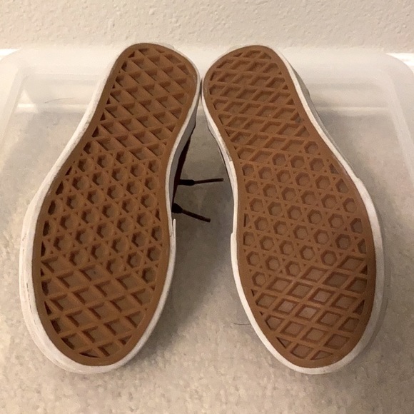 Burgundy Vans - Picture 3 of 5